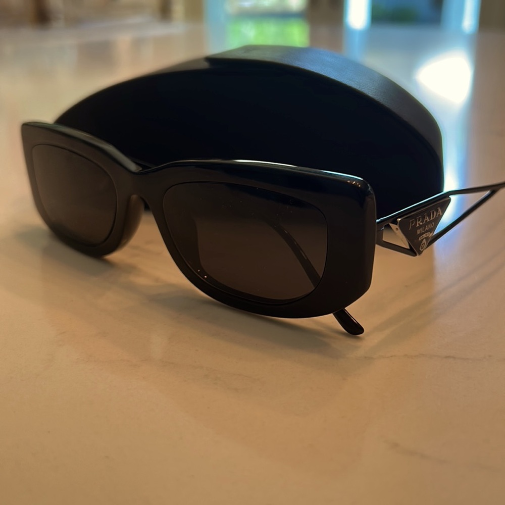 Prada 14YS Sunglasses - Black Rectangle Sunglasses 1AB-5S0
